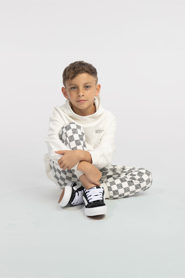#Color_OFF WHITE/BLACK ANIMAL CHECKER