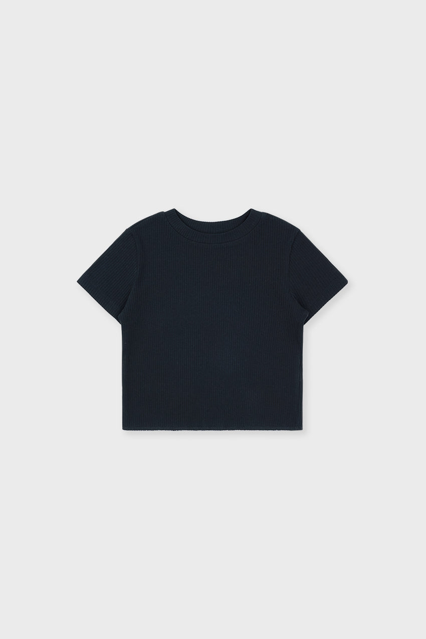 #color_black - Front view of girls’ black ribbed organic cotton cropped tee — soft and breathable