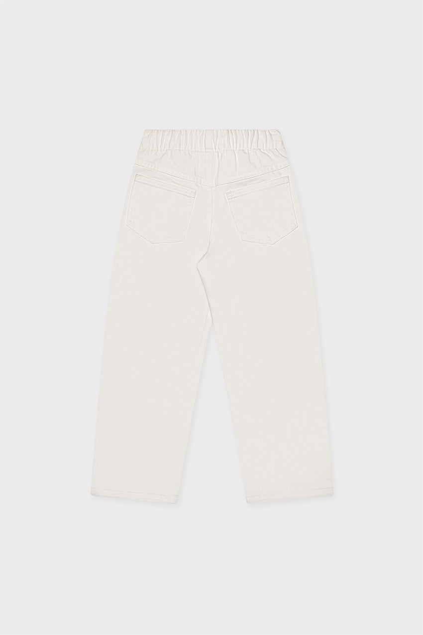 #color_off white