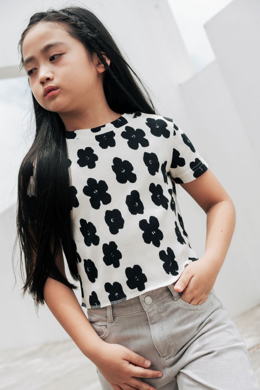 #color_off white with flower print